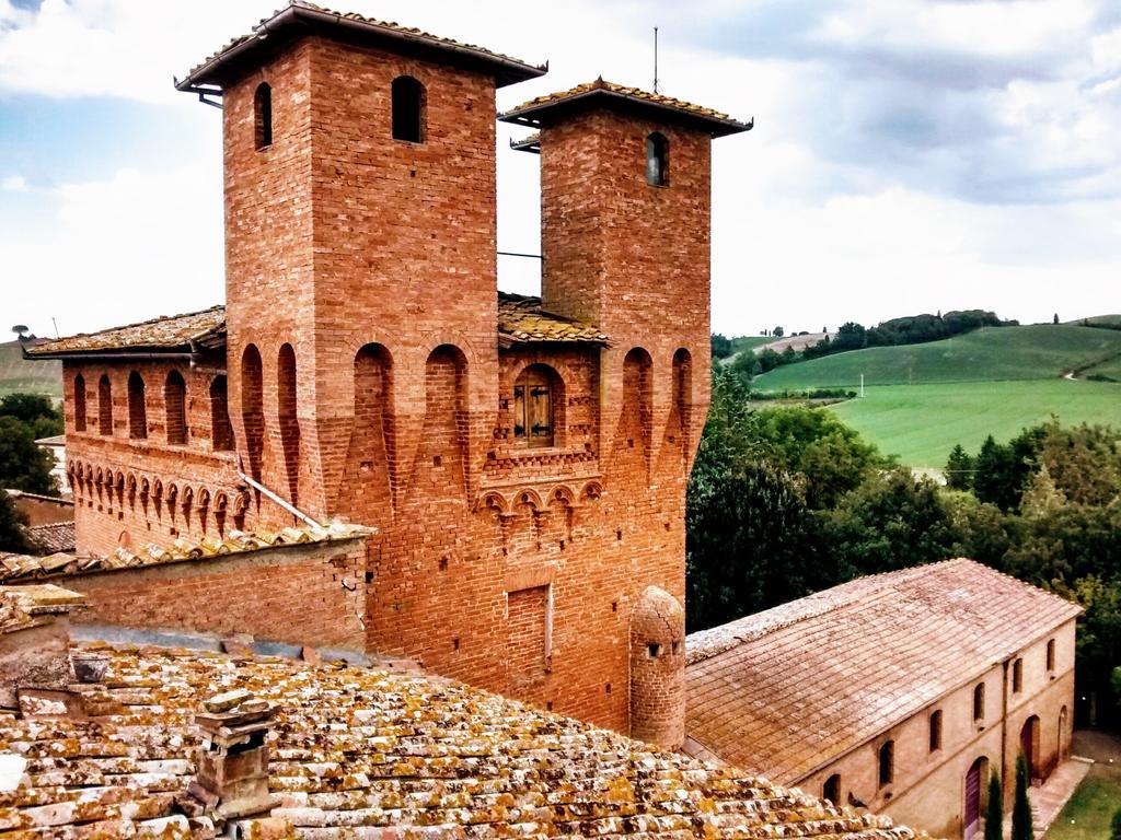 Castello Di San Fabiano Pensionat Monteroni dʼArbia Exteriör bild