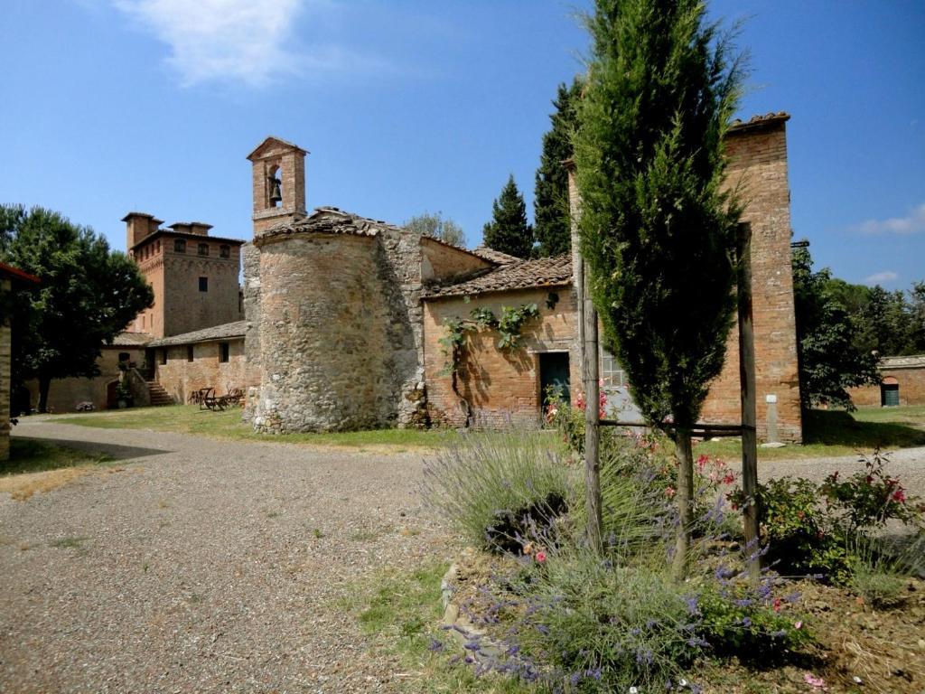 Castello Di San Fabiano Pensionat Monteroni dʼArbia Exteriör bild