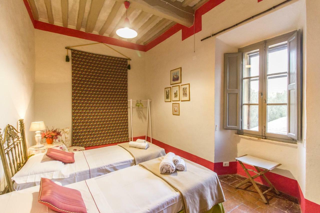 Castello Di San Fabiano Pensionat Monteroni dʼArbia Exteriör bild